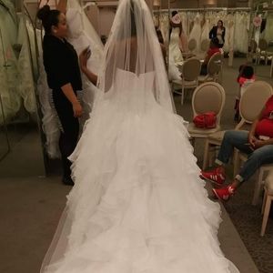 Meet your Posher, Roselyn